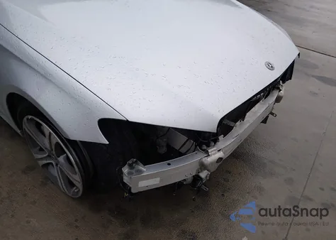 2020 Mercedes-Benz E 350 from USA, damaged, VIN W1KZF8DB8LA844484